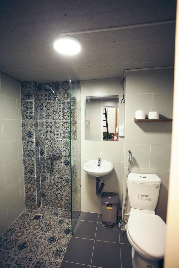 Sgn Living Bed & Breakfast โฮจิมินห์ซิตี้ ภายนอก รูปภาพ